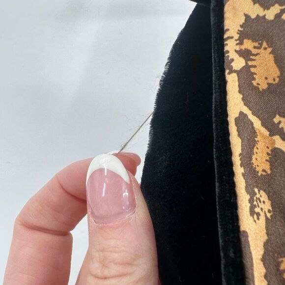 Nick & Nora Silk Leopard Print Scarf‎ Black Luxurious Velvet Romantic Designer - Picture 6 of 9